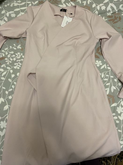 Нежное, Платье на запах.