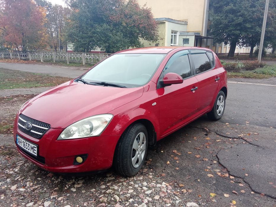 Автомобіль KiA Ceed, 1.4 газ-бенз.