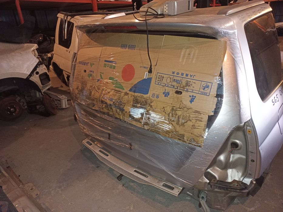 Крышка багажника Subaru Forester 2002-2007