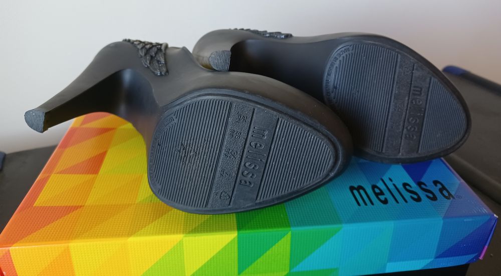 Sapatos Melisas Insense II