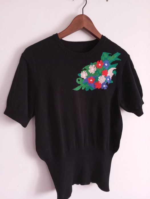 T-shirt Malha Floral Tamanho M