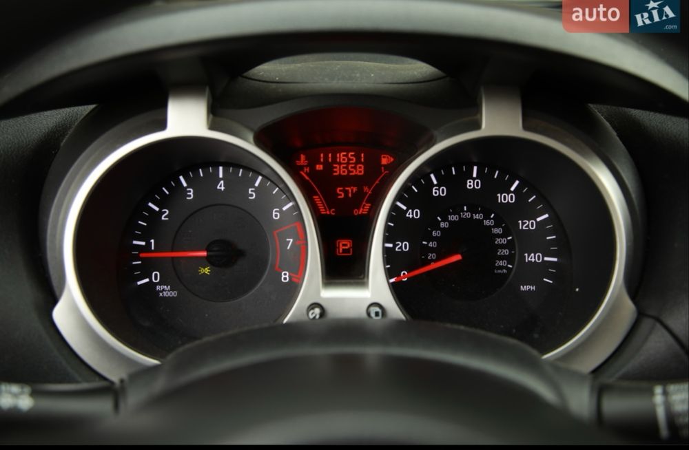 Nissan juke 2014 год