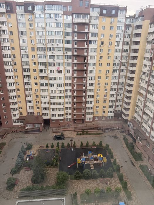 Трехкомнатная квартира в ЖК Левитана/Радужный! Ремонт, средний этаж