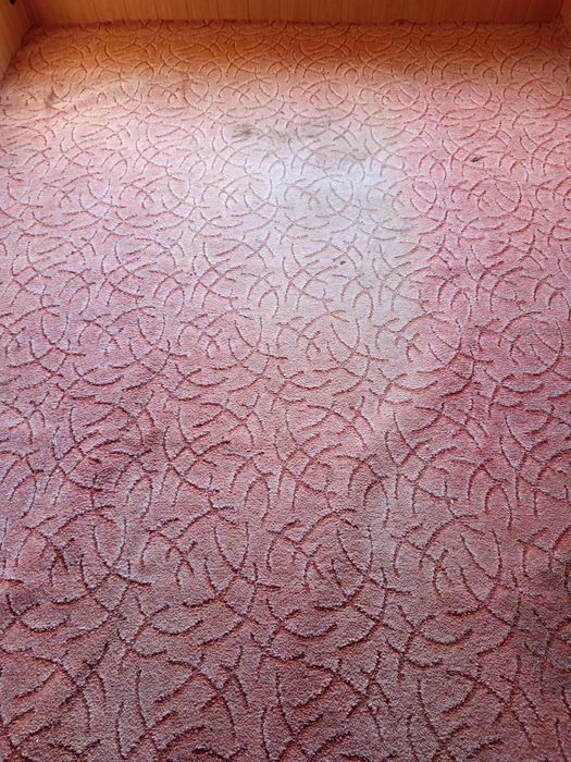 Продам ковролін 2.60×3,90