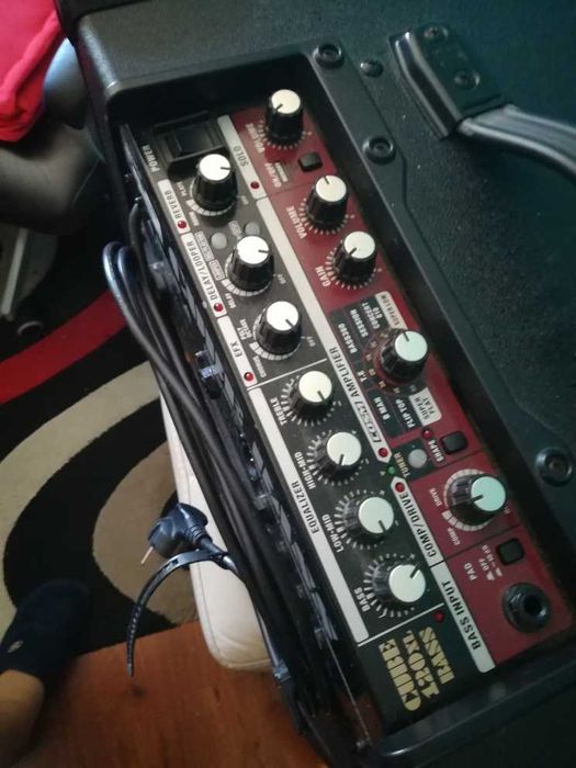 Roland 120 XL Bass para baixo