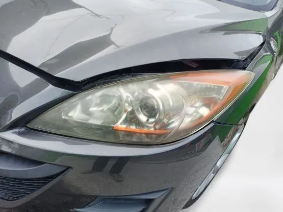 Ótica / farol esquerda MAZDA 3 (BL)