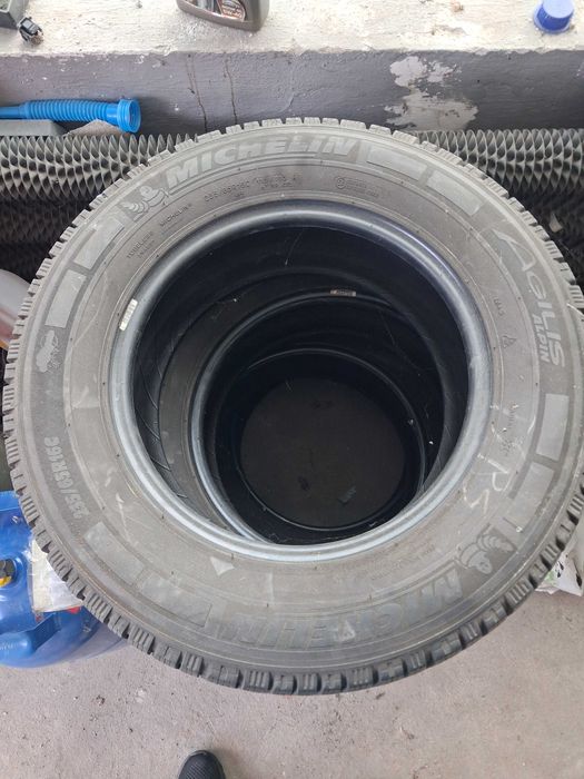 Opony Michelin 235/65/16C