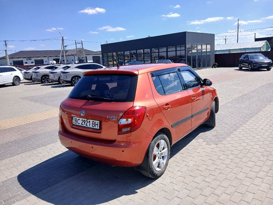 Продається  дуже комфортне  і зручне авто. З сучасним абрейтом.