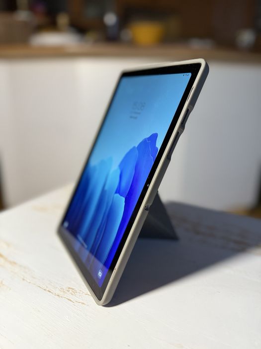Tablet Samsung Galaxy Tab A7 32GB + wielofunkcyjne etui