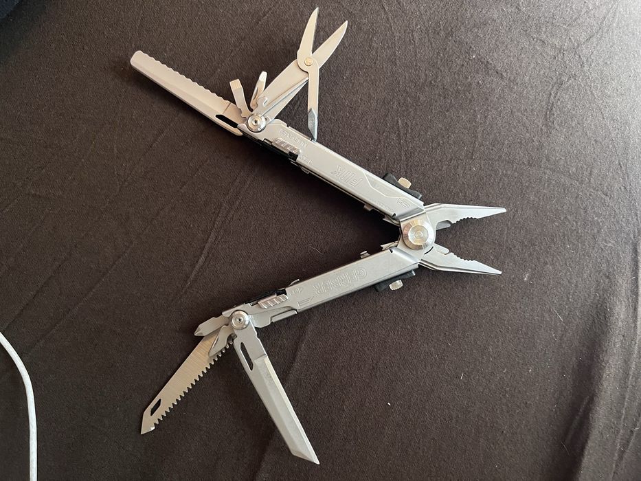 Multitool Gerber Flik