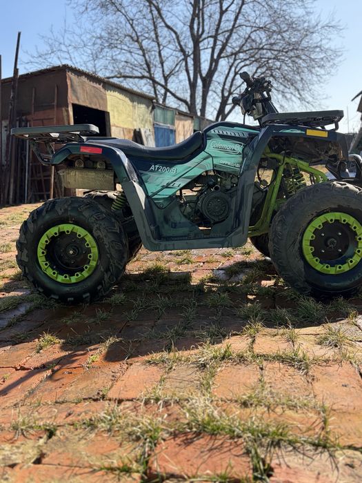 Продам квадроцикл 200