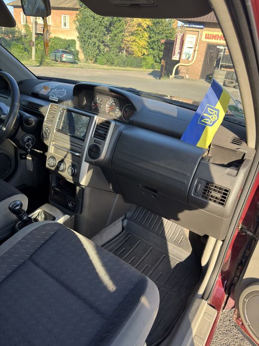 Продам Nissan Xtrail t30 2004, 2.2 Dci
