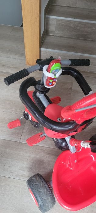 Triciclo de passeio infantil