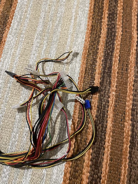 Продам блок питанея для пк/350w