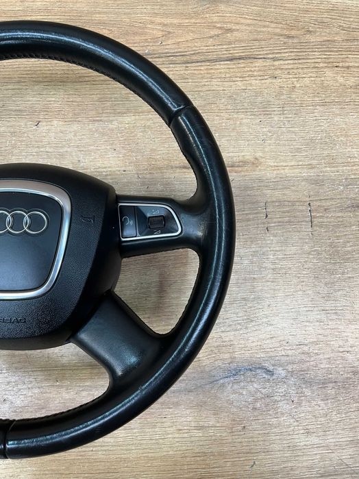 Kierownica Audi A4 B8