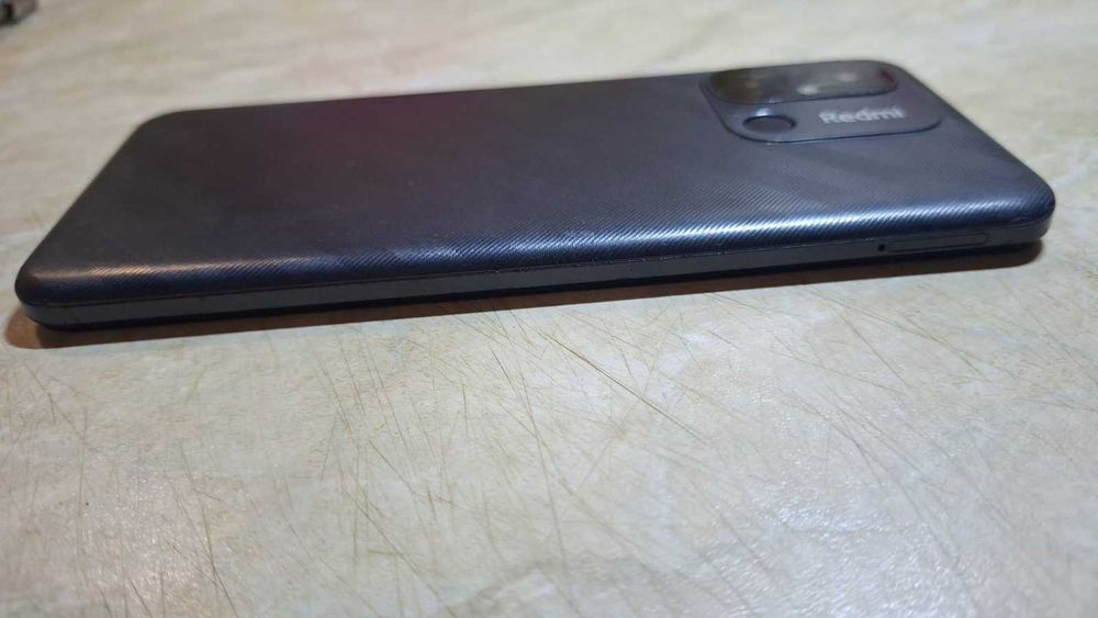 Мобільний телефон Xiaomi Redmi 12C 4/128GB