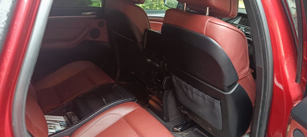 Sprzedam samochód BMW X6 XDRIVE 50I 4.4 V8