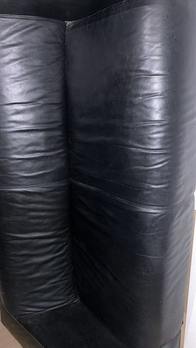 Sofa Preto Poli Pele