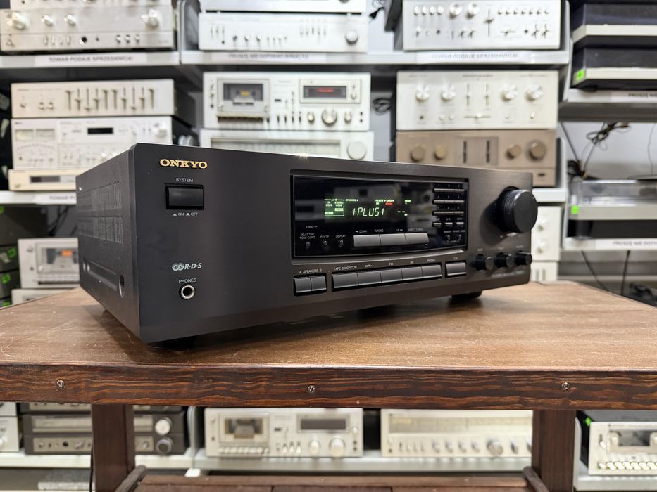 Amplituner Onkyo TX-8211 Audio Room