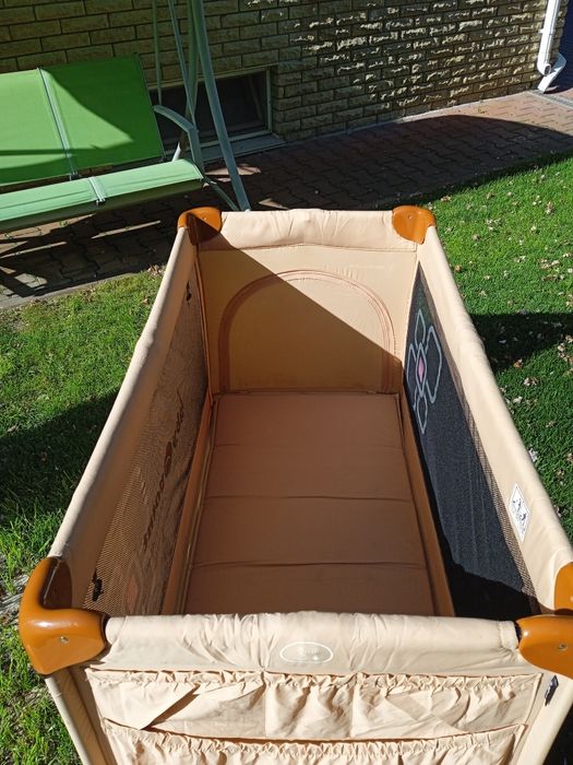 Дитячий  складний манеж