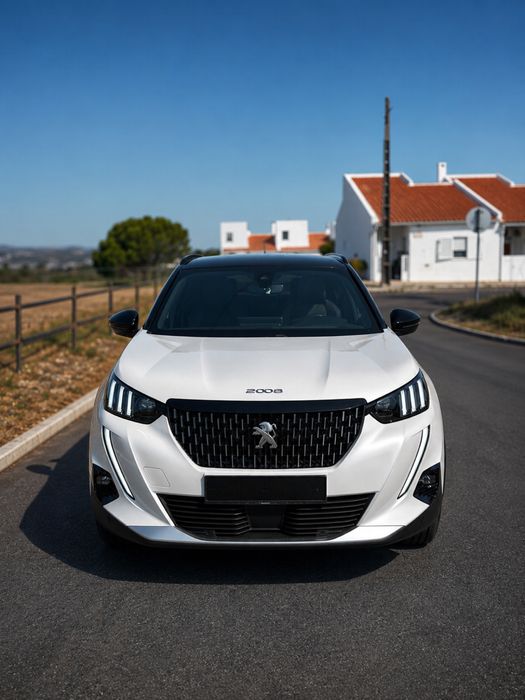 Peugeot 2008 1.2  GT line ( DESDE 221€ mês )