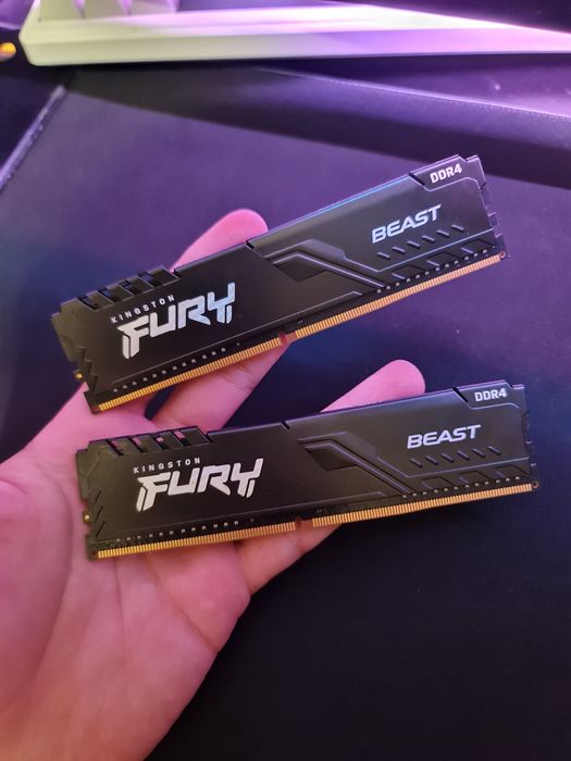RAM Kingston Fury Beast 2x8gb