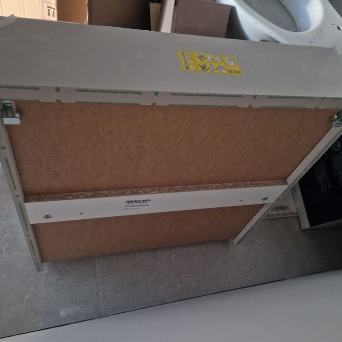 Szafka z lustrem Stila kaszmir mat