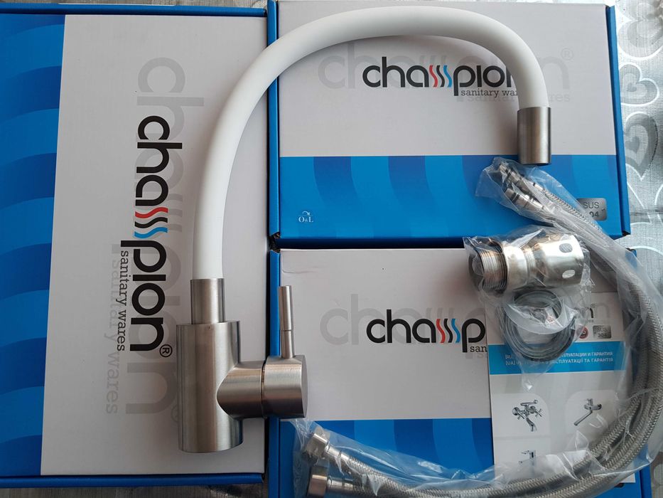 Смеситель змішувач для кухни CHAMPION SUS-011 REFL Black White Gray