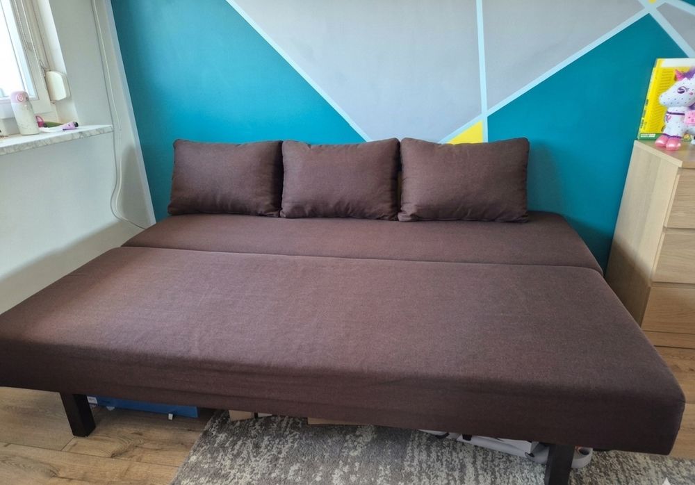 Rozkładana sofa 210×140