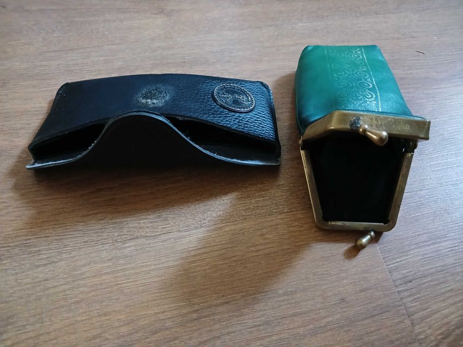 Кожаные  винтажные  чехлы  от  очков