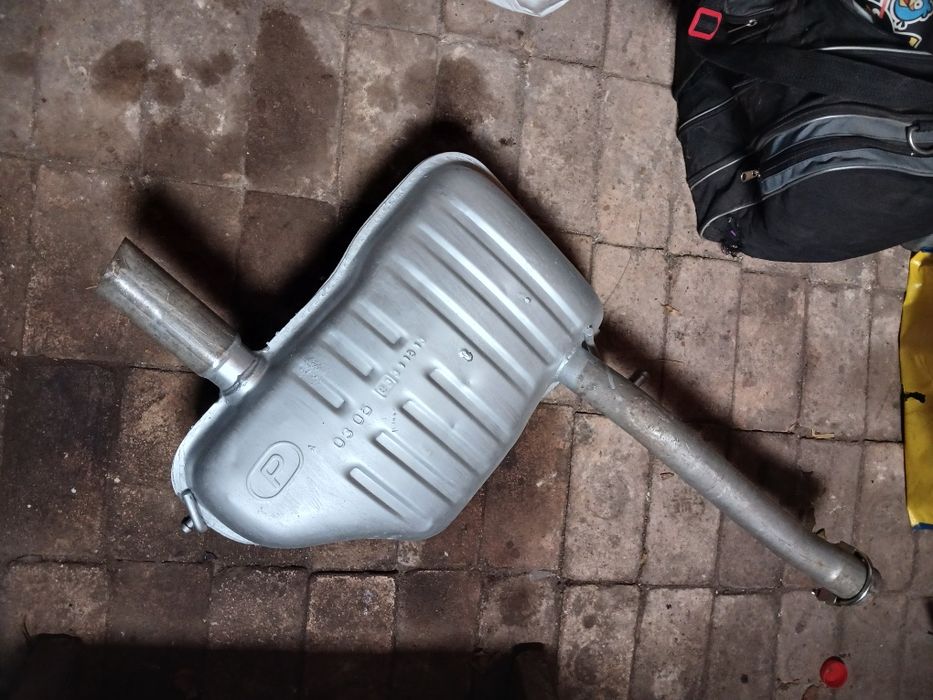 Вихлопна бмв е46 в ідеалі!