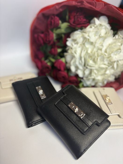Жіночий наманець в стилі Hermes