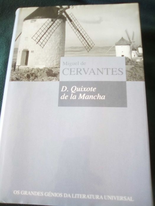 8 livros: Eça, Julio Dinis, Cervantes, Camilo, Esteves Cardoso, ...