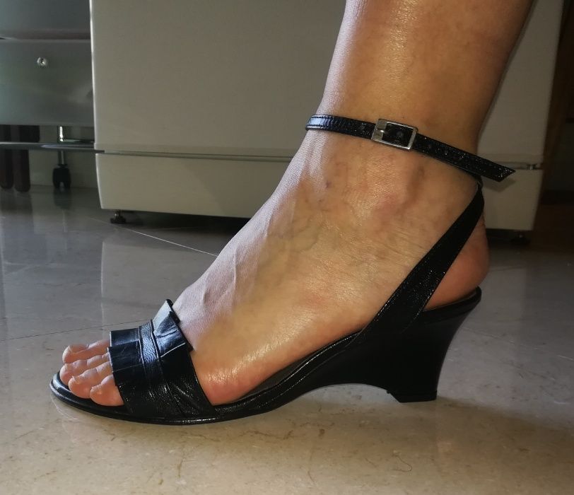 Sandálias Tapadas 36