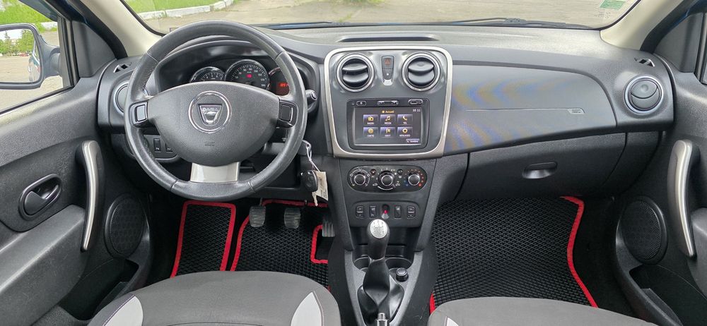 DACIA SANDERO STEPWAY Laureate 1.5диз. 66kv.90л.с