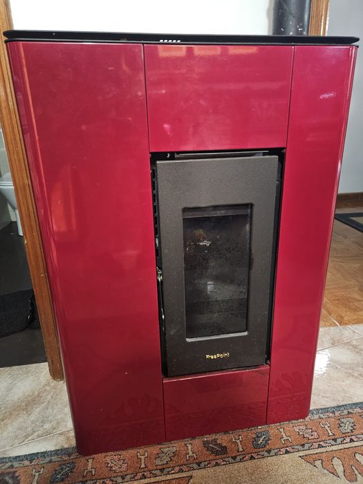 Salamandra a pellets freepoint atrium