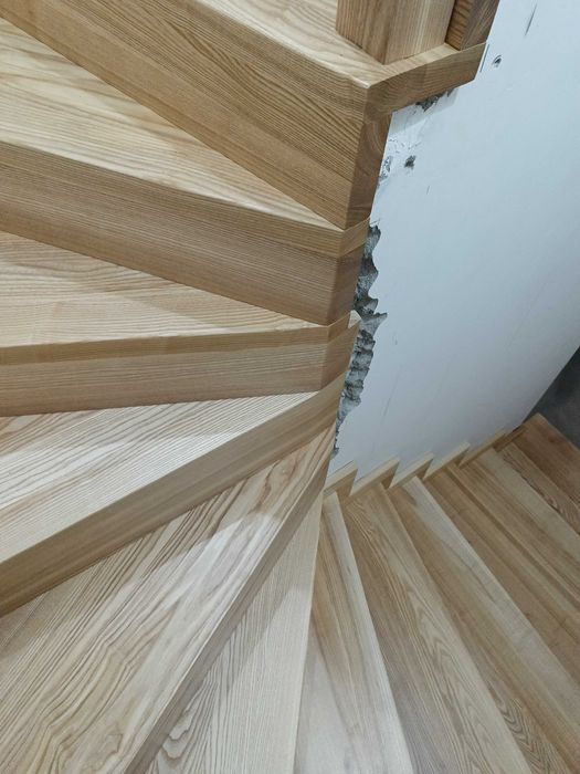 Schody drewniane Gniew