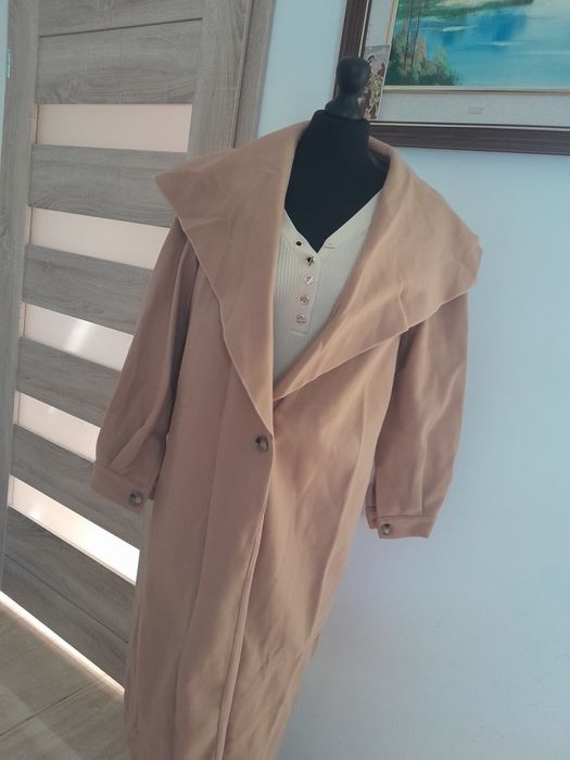 Plaszcz płaszczyk beżowy dłuższy L XL 40 42