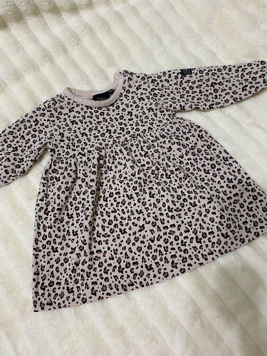 Сукня для дівчинки