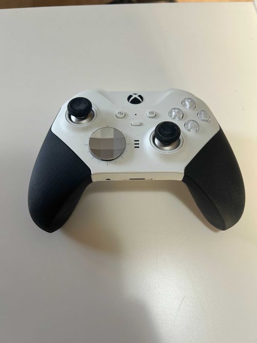 Xbox Controller Elite Series 2 | Branco e Preto | Como Novo | 130€