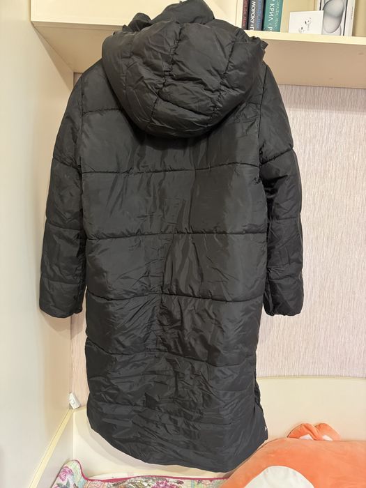 Пальто-пуховик НМ на дівчинку 13-14 р.