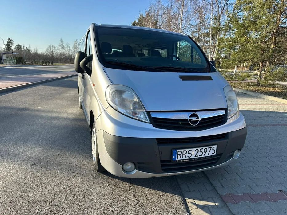 Opel Vivaro Opel Vivaro 2,0 CDTI bus