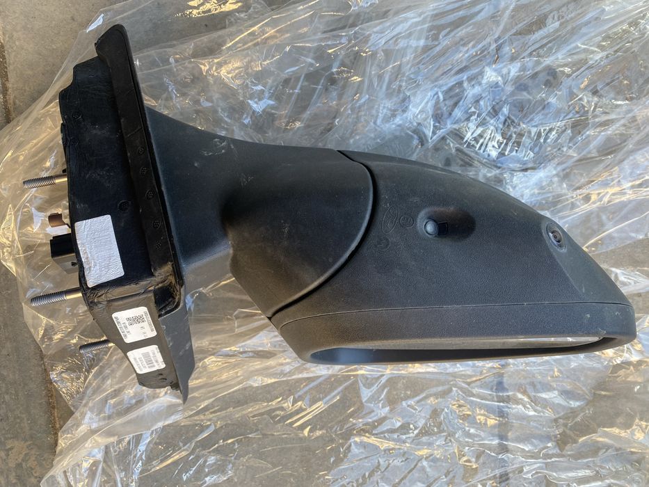 Ford Mustang mach-e зеркало дзеркало