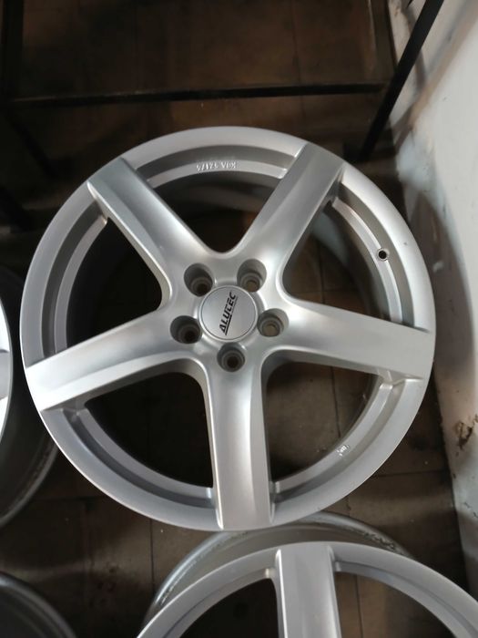 A1039. ALUTEC 7,5 x 18 ET 45 rozstaw 5x112