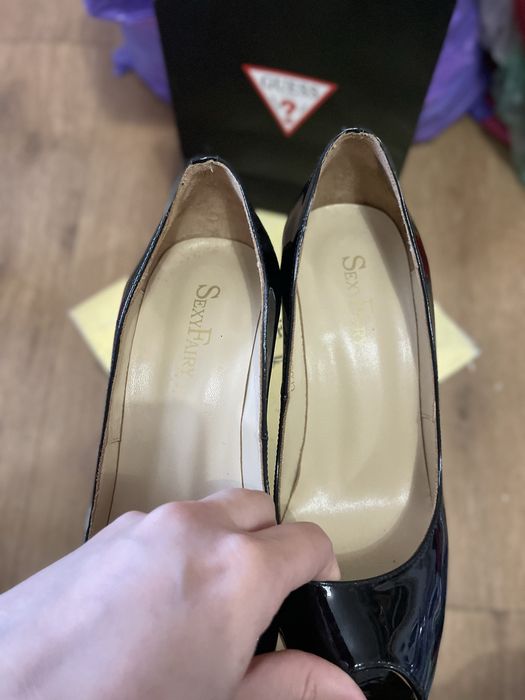 Туфли лаковая кожа 37р в хорошем состоянии