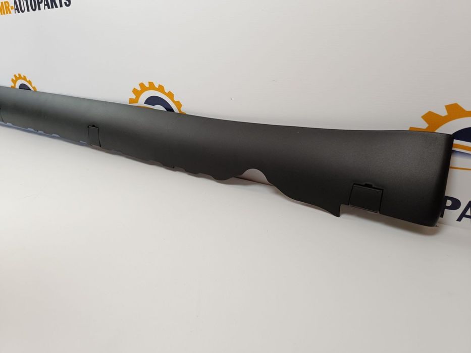 Накладка порога ліва (структурна) Tesla Model 3 1089828-00-D