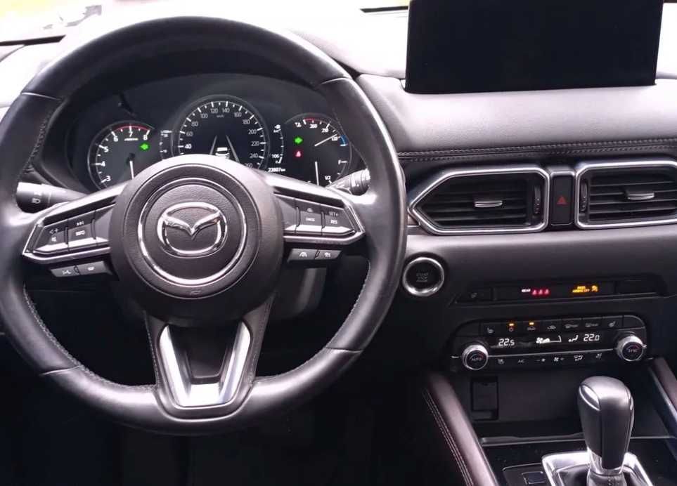 Mazda CX-5 Signature 2023 року