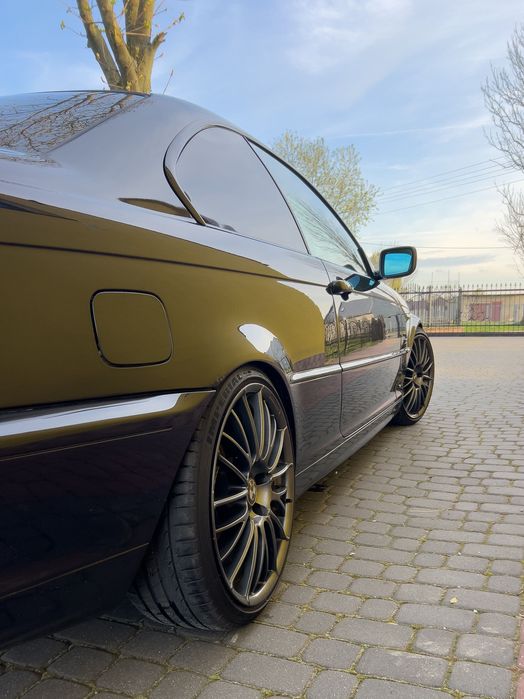 BMW E46 328I Coupe