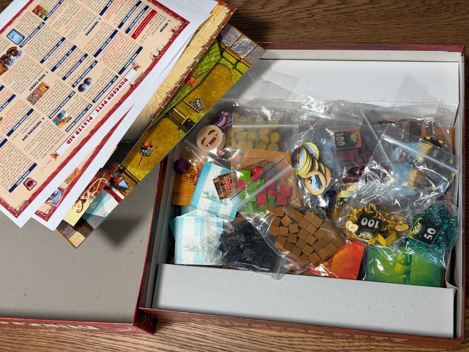 Jogo de Tabuleiro Dungeon Petz