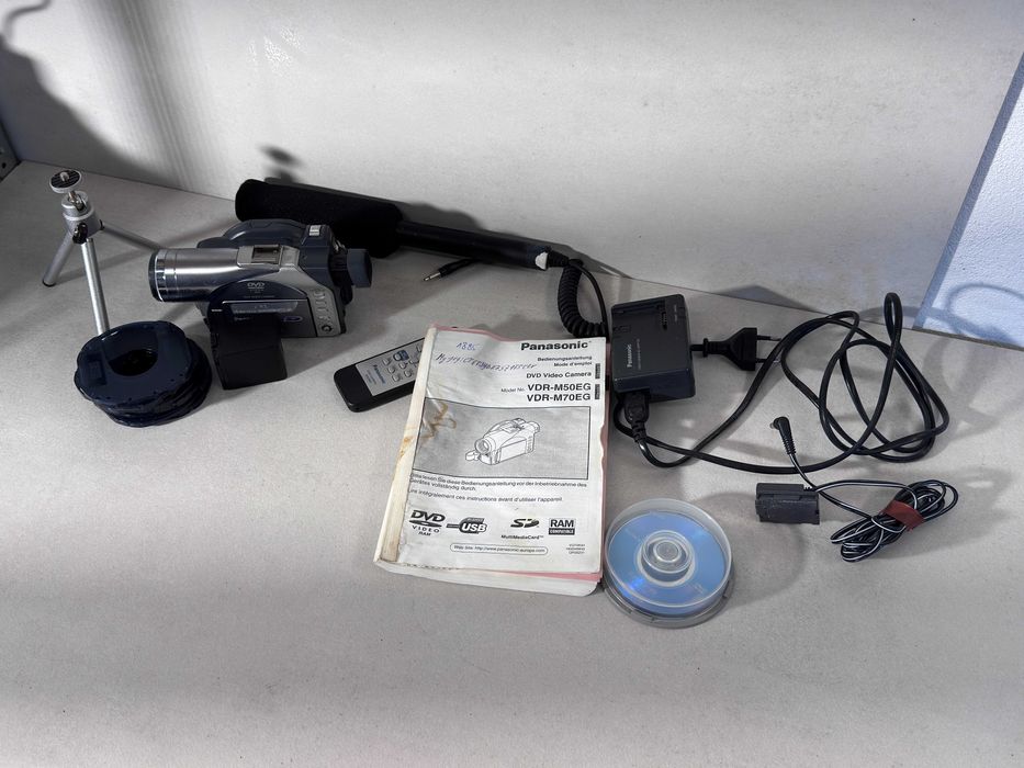 Kamera Panasonic VDR-M50EB  zestaw torba pilot statyw